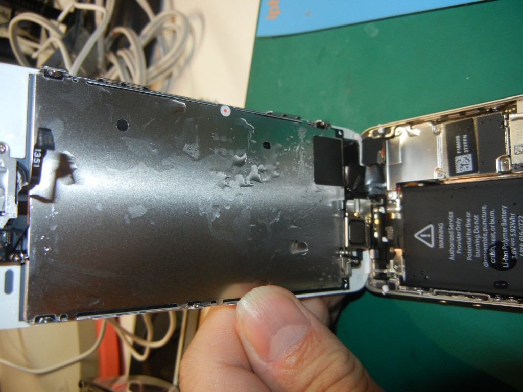 iPhone5S水没修理はiFC埼玉戸田店 001